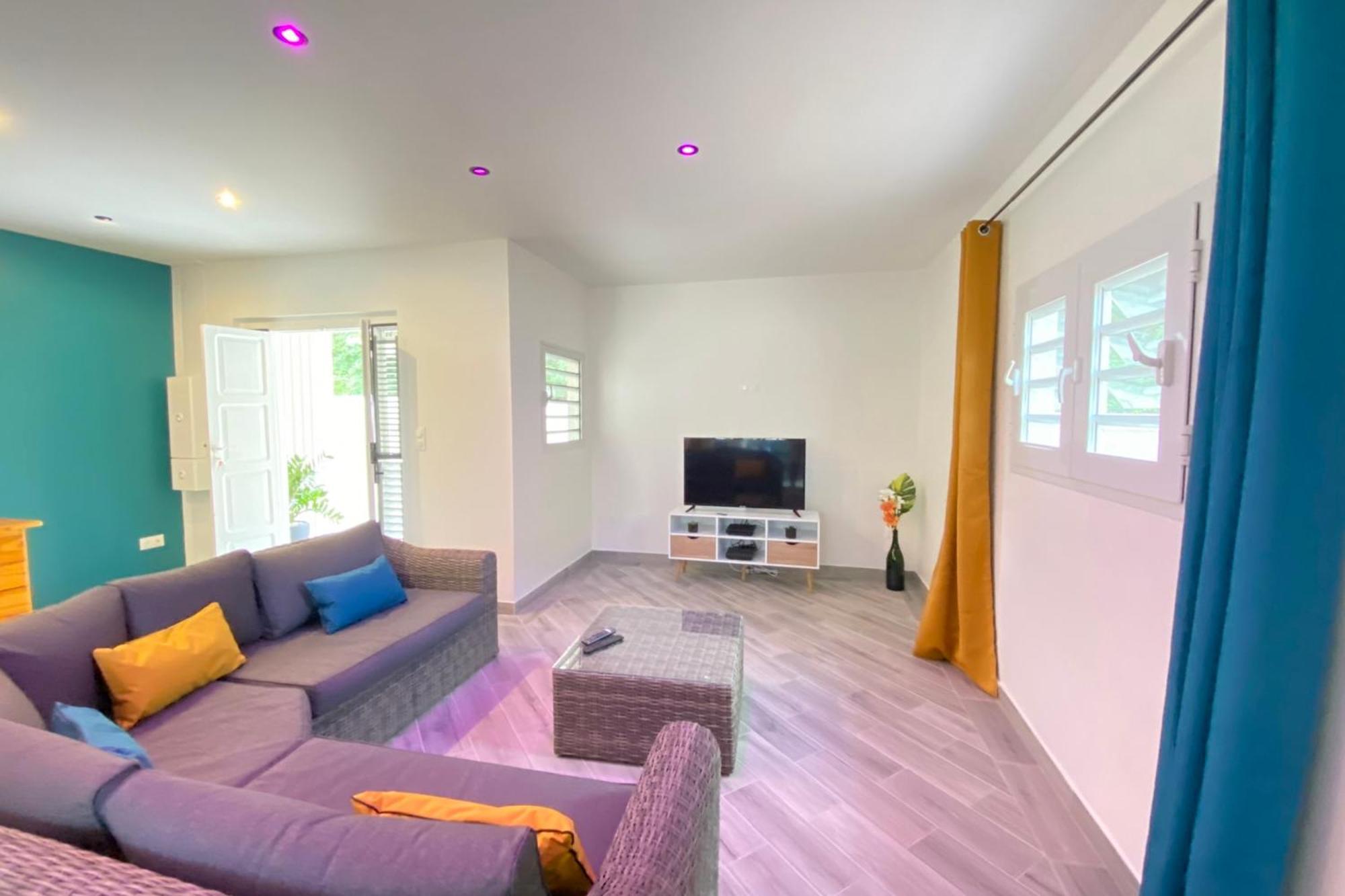 972M Beautiful Air-Conditioned Villa With Garden Le Carbet Buitenkant foto